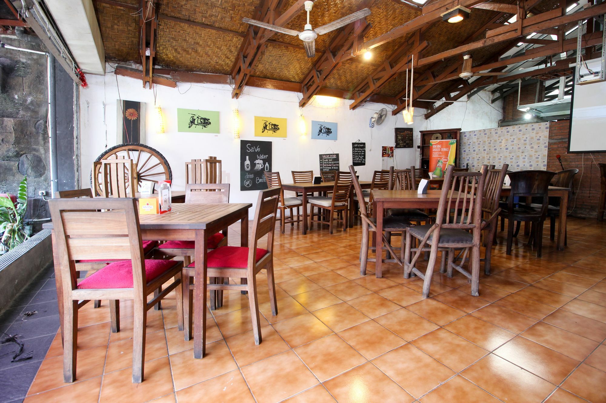 Reddoorz Plus @ Prawirotaman 3 Yogyakarta Kültér fotó